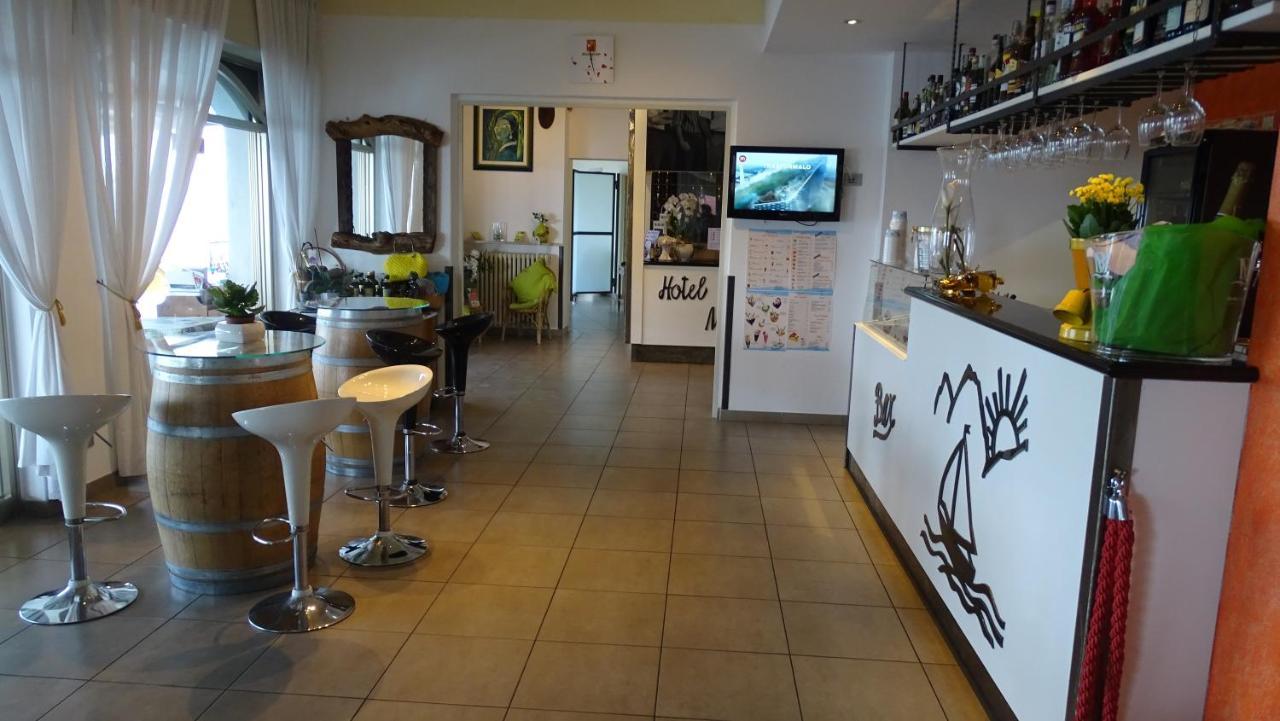 Hotel Merano Brenzone sul Garda Εξωτερικό φωτογραφία